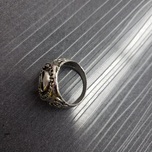 2/$15 Men's size 10 Silver-tone Skull Ring Fashion Jewelry - Picture 2 of 5